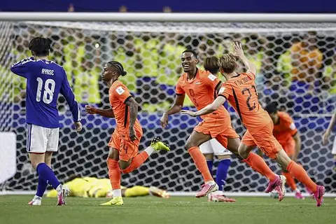 بهدف قاتل.. اليابان تخطف التعادل أمام هولندا في كأس العالم
